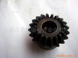 傳承與創新 上虞市章鎮虞盛五金皮塑廠的皮塑藝術